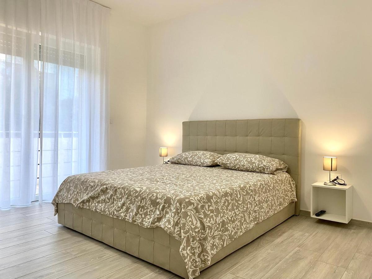 Casa Brina By Home080 - Puglia Mia Apartments モノーポリ エクステリア 写真